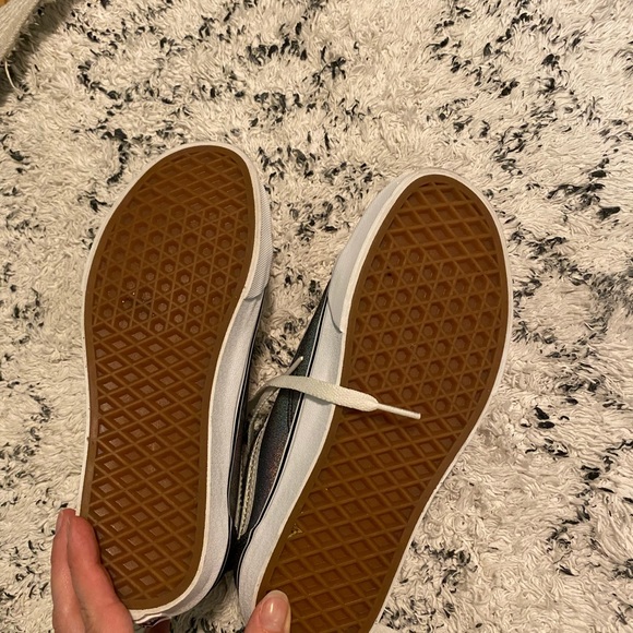 Metallic Vans - Picture 4 of 5